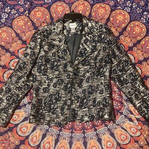 Black and Silver Chicos button jacket 🧥 size 0